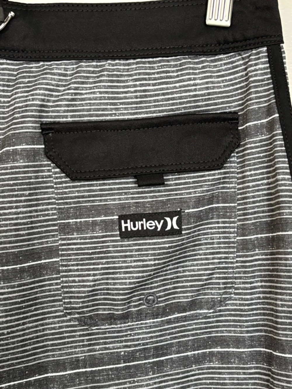 Hurley Boardshorts Boy 18 Gray Stripe 9.5